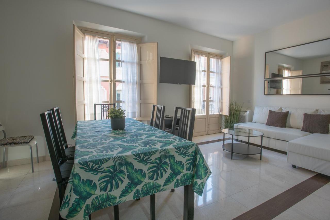 Carreteria 73 Malaga Center Apartment Exterior photo