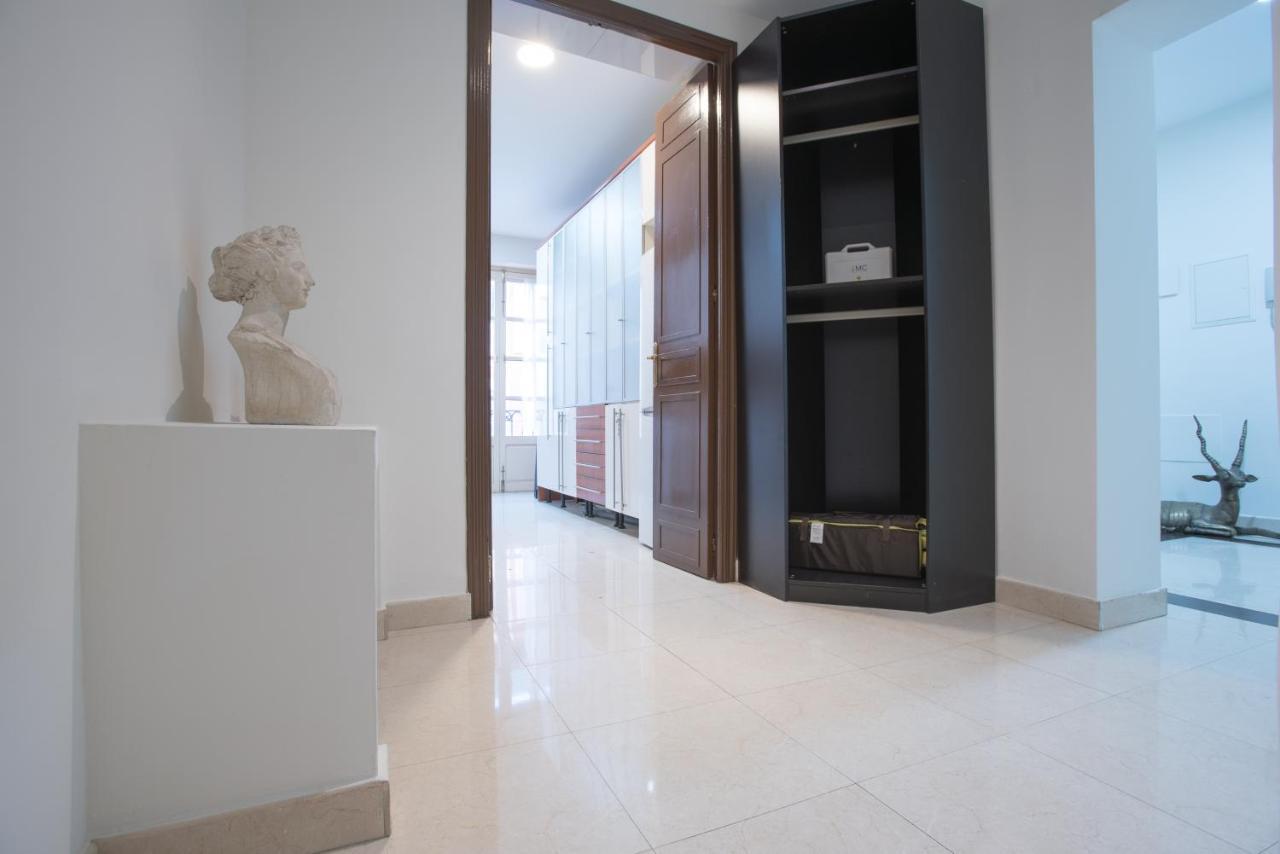 Carreteria 73 Malaga Center Apartment Exterior photo