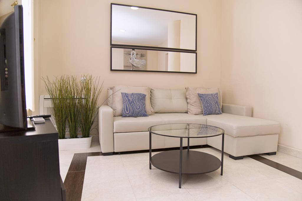 Carreteria 73 Malaga Center Apartment Exterior photo