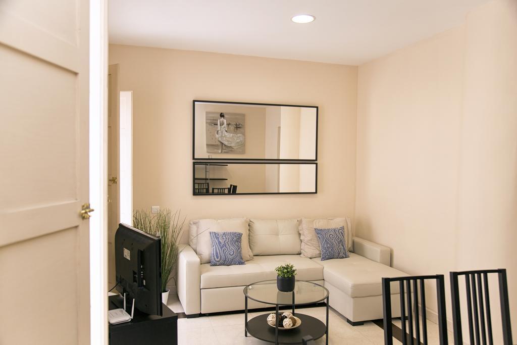 Carreteria 73 Malaga Center Apartment Exterior photo